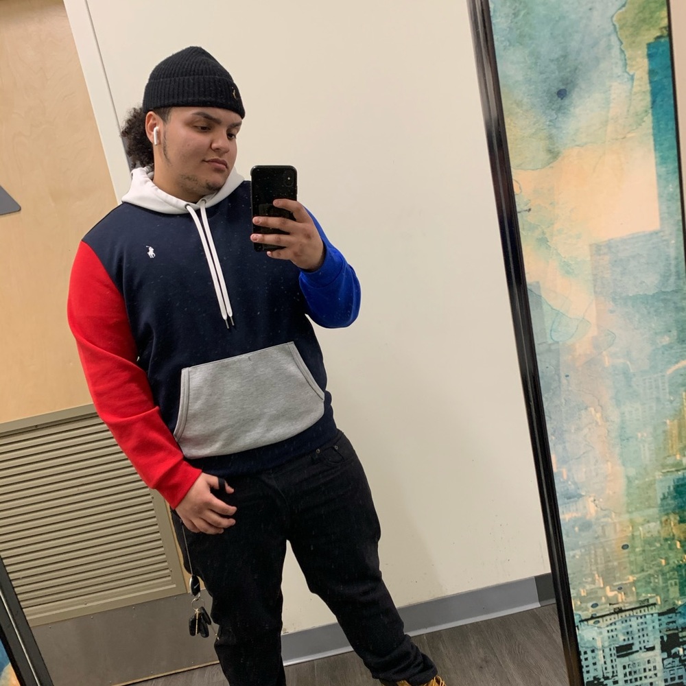 Meet your Posher, Andres